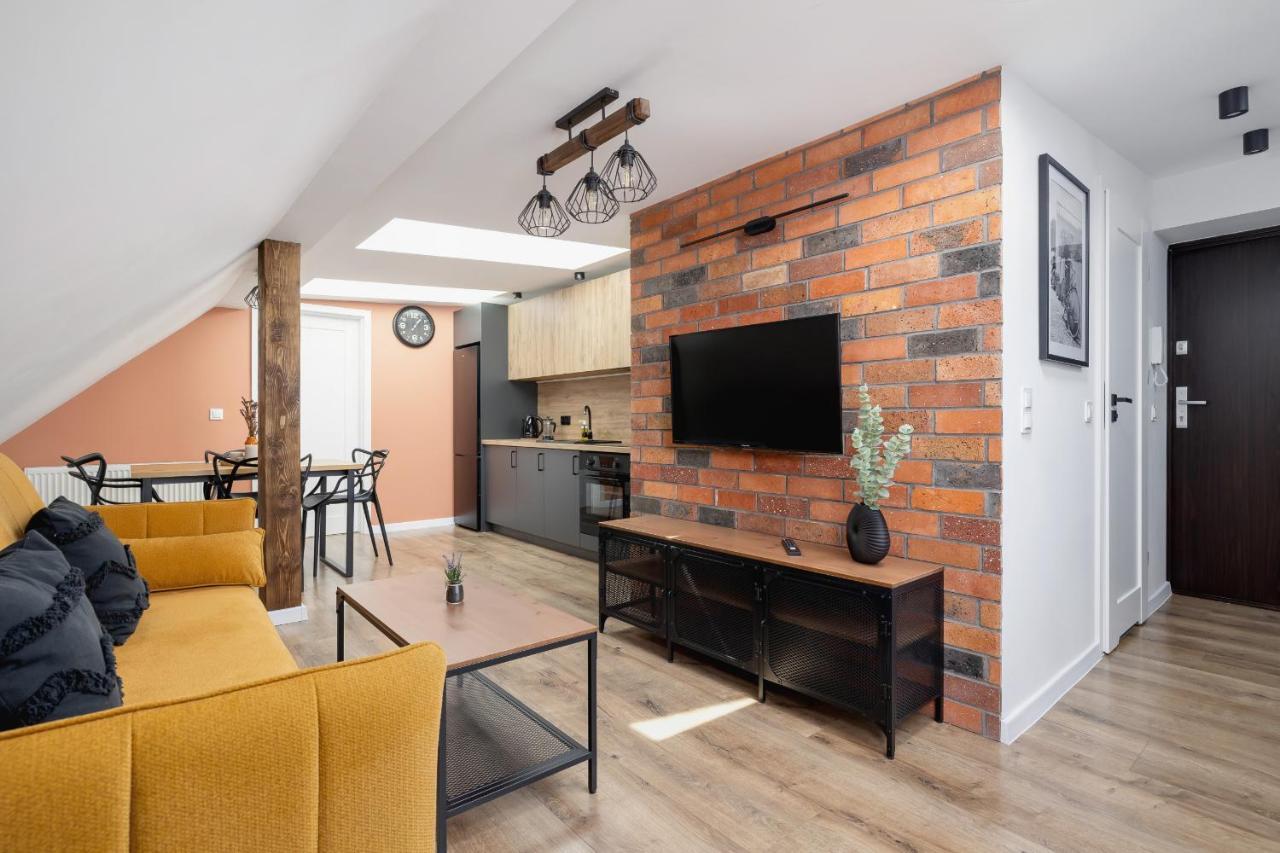 קטוביץ Cosy Apartments Kosciuszki Near The Main Train Station By Noclegi Renters מראה חיצוני תמונה